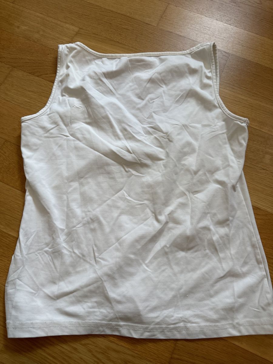 Top: Sporttop – Usato da Ipsach venduto da ale_v82h 1