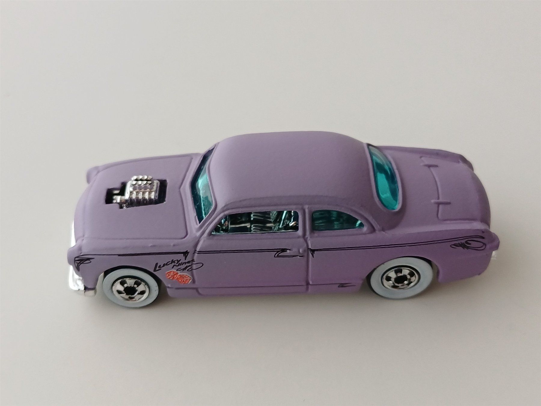 Hot Wheels Voitures modèles: Hot Wheels - Shoe Box – D'occasion à Bichwil par Viggen37