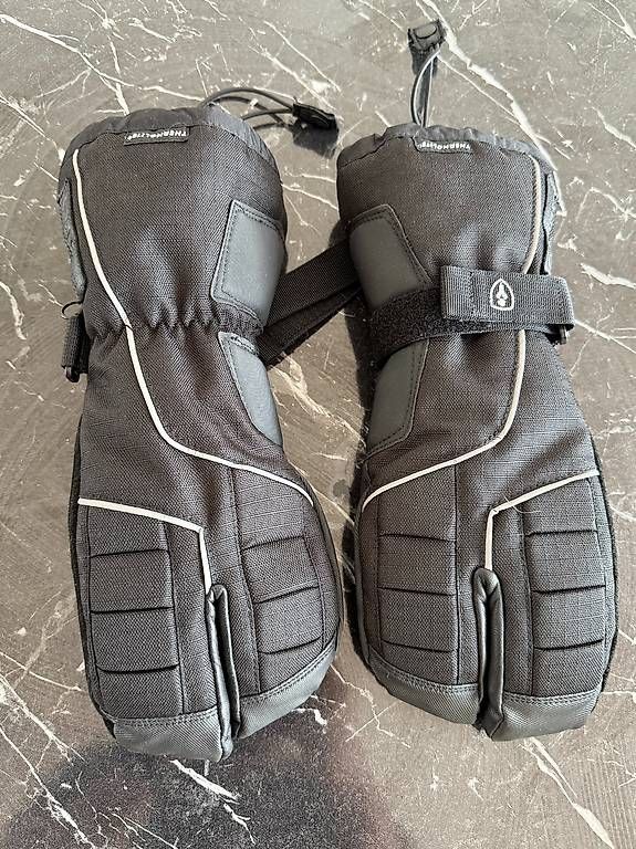 Guanti & manicotti: Winter-Fausthandschuhe Thermolite Grösse 9/L – Usato da Oberrohrdorf venduto da 99Deals