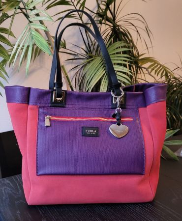 Sac femme cabas Furla, cuir.