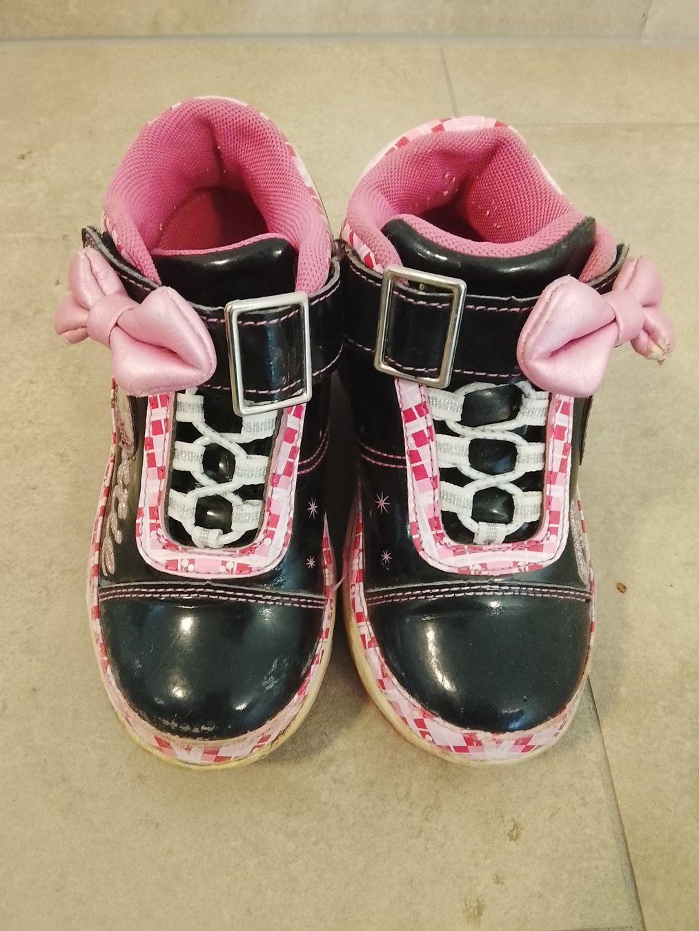 Elefanten Scarpe per ragazzi: Kindersneakers mit eingebauter Rolle – Usato da St. Gallen venduto da Fluros