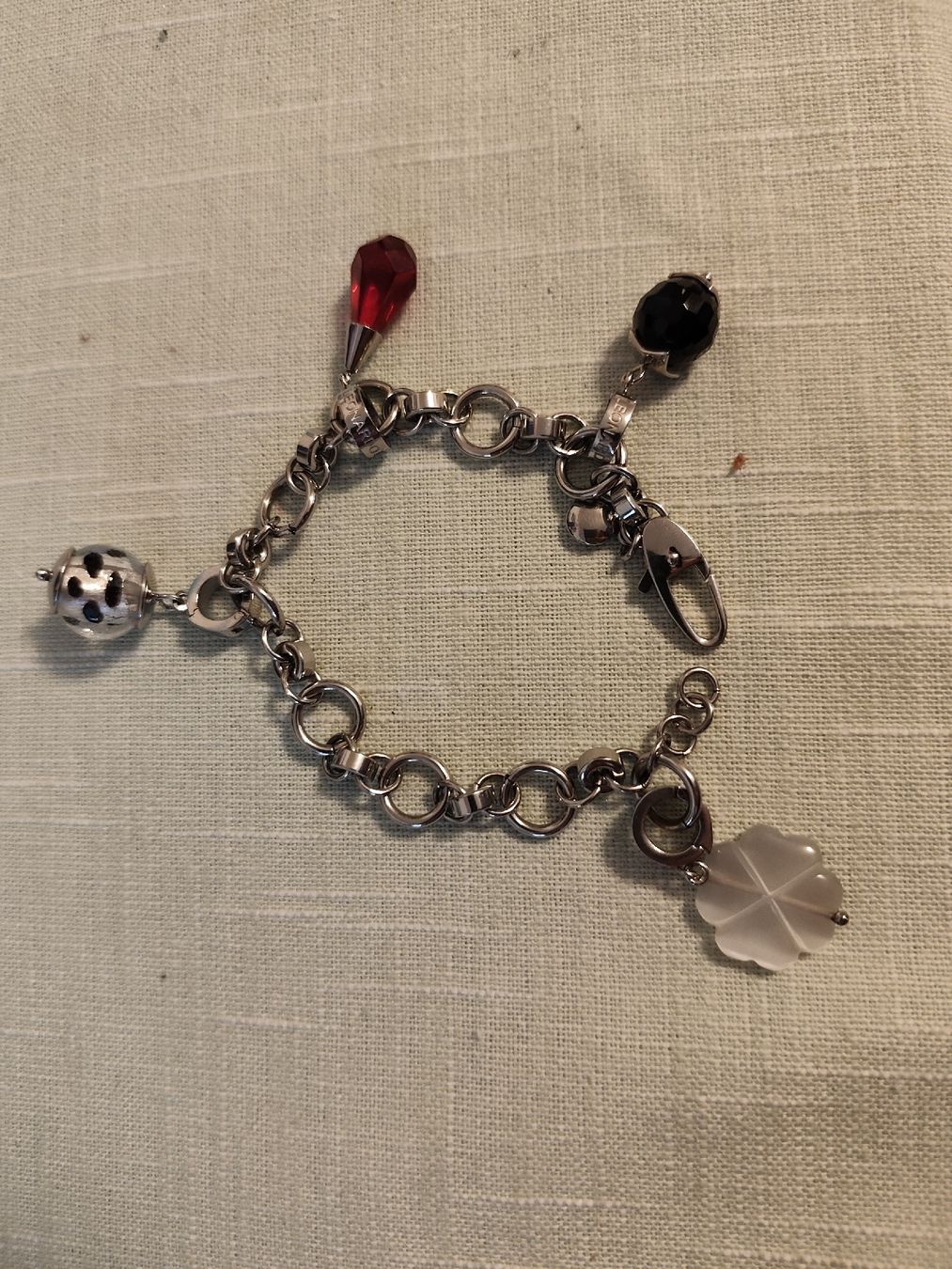 Bracciali & Braccialetti: leonardo armband original mit charms – Usato da Andiast venduto da manucozi05 1