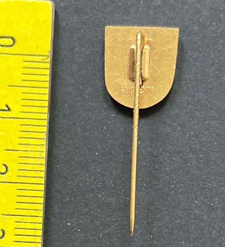 Swiss Placchette & Badge: Bern Wappen, Anstecknadel goldfarben – Usato da Ostermundigen venduto da DaxKarten-75 1