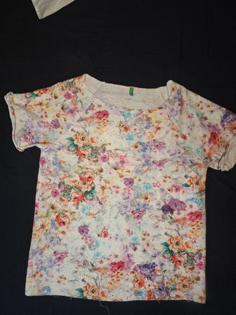 Blumen Shirt Gr.S Benetton