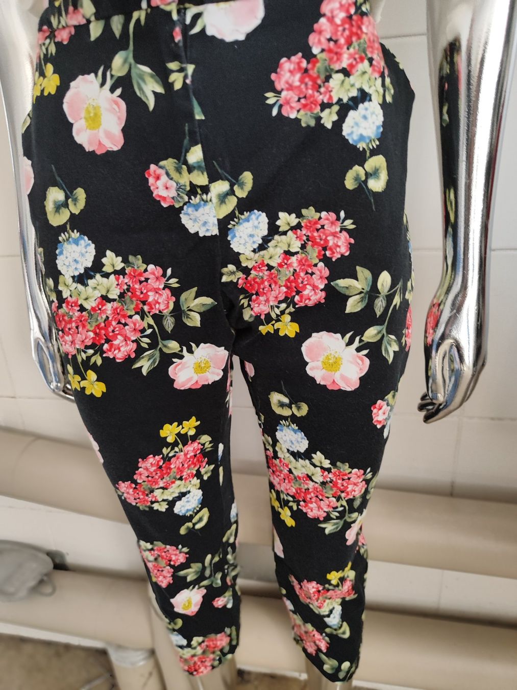 Pantaloni: Sommerhose GR 42 – Usato da Langnau am Albis venduto da Judithsebi