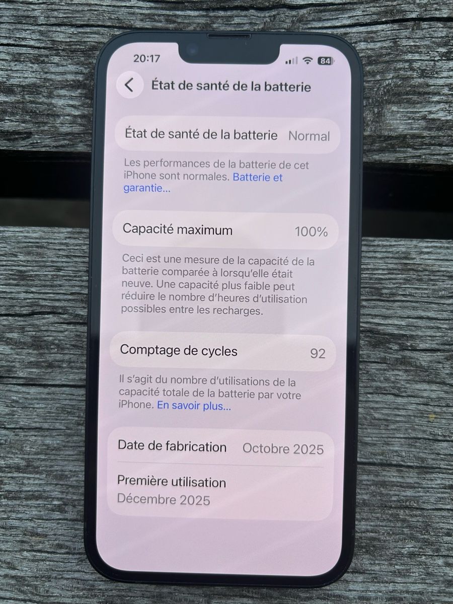 Apple Handys / Smartphones: iPhone 16e – Gebraucht aus Ollon VD von Acbaumann 2