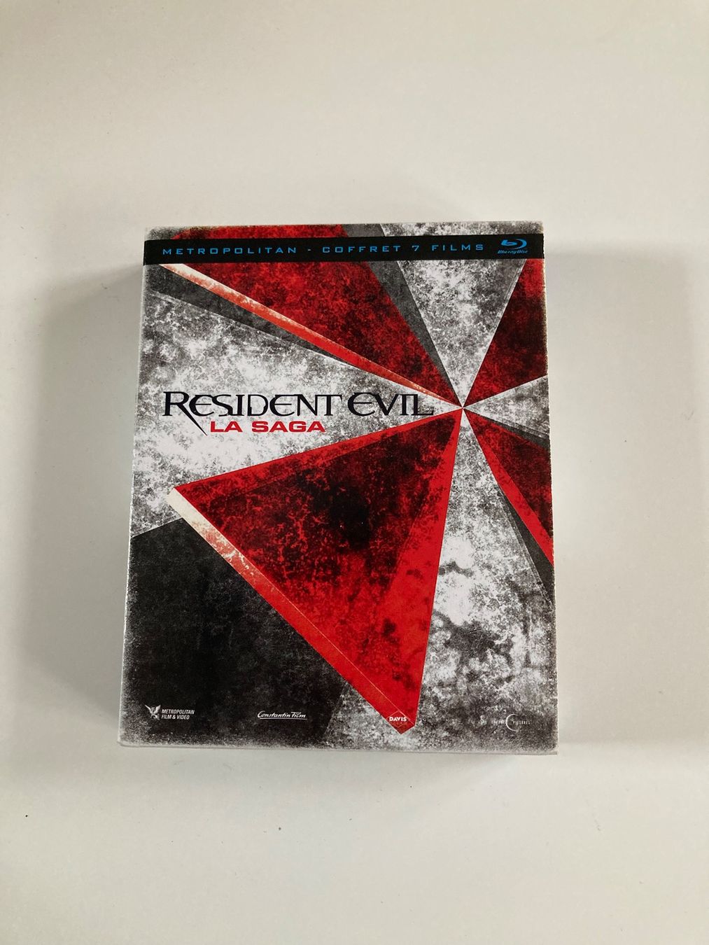 Tutti i DVDs: Coffret Blu-ray Resident Evil La Saga 7 Films – Usato da Bassecourt venduto da CALUMET-X
