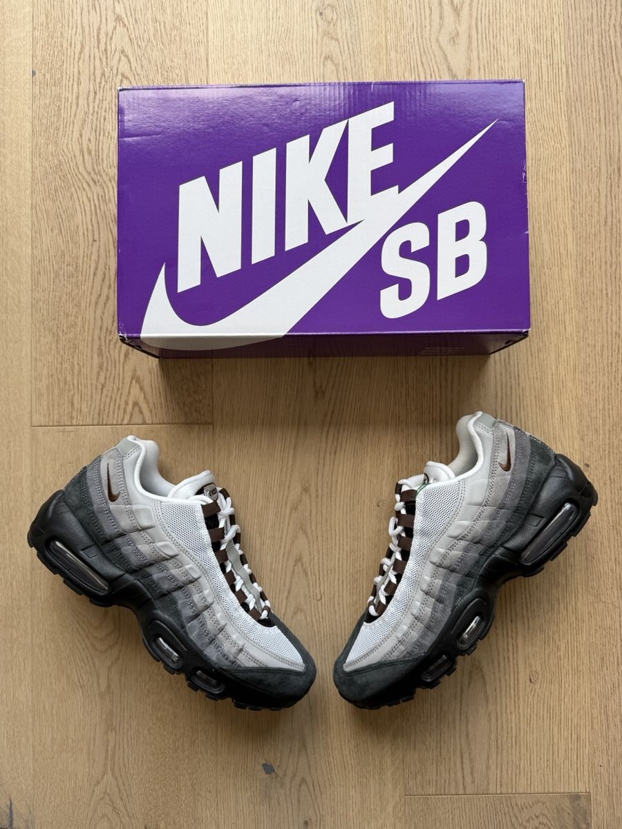 Nike Chaussures hommes: Nike SB Air Max 95 Grey - Grösse 42 – Neuf avec emballage d'origine à Eglisau par ten_8s6q
