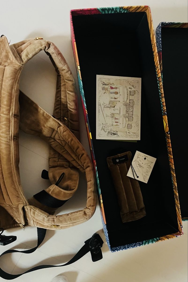Artipoppe Marsupi portabebè: Artipoppe Babytrage – Usato da Buchs SG venduto da ayl_d6tr 1
