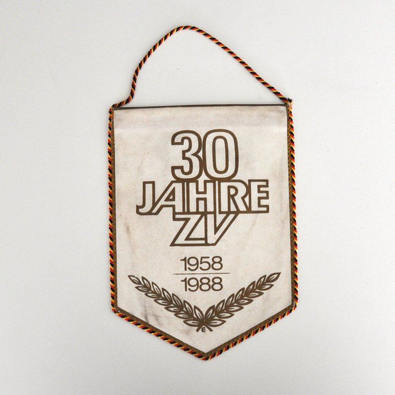 Bandiere: DDR Wimpel Zivilverteidigung – Usato da Uerkheim venduto da fabulafero 2