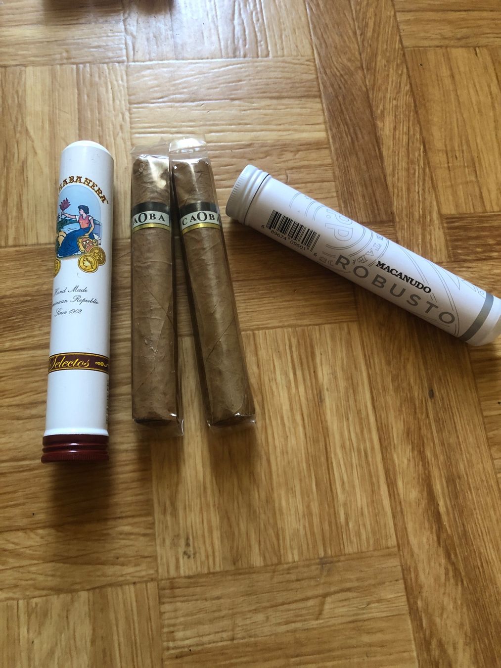 Zigarren: 4 DIV DOM REP ROBUSTO  ZIGARREN MACANUDO LA HABANERA CAOBA – Neu und originalverpackt aus basel von Lastcall