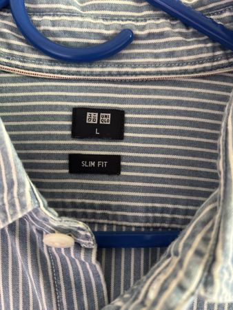 Herren Hemd UNIQLO Slim Fit Grösse L blau gestreift