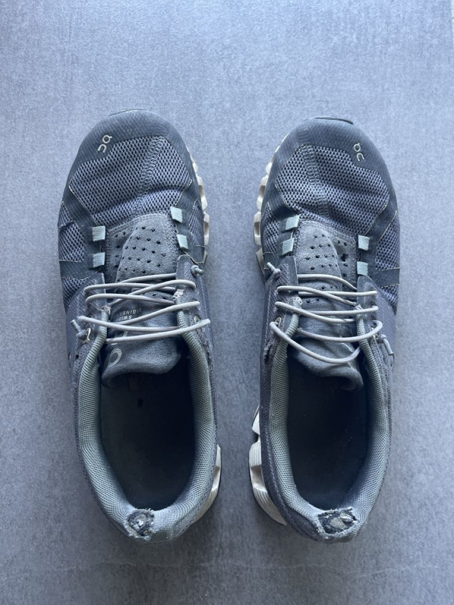 On Scarpe da donna: On Running Cloud Sneaker schwarz gebraucht, Grösse 39 – Usato da Mühlau venduto da Jasil66 4