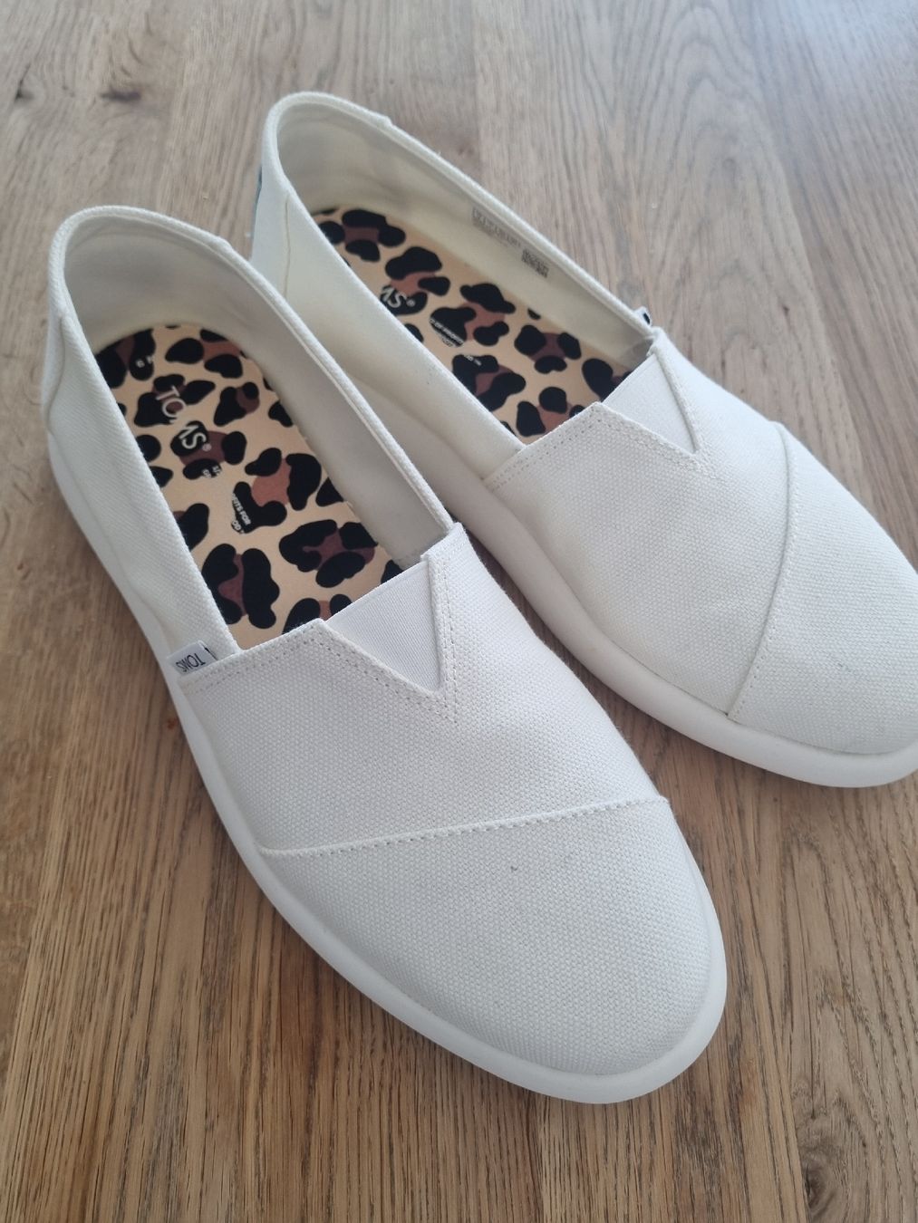 Toms Scarpe da donna: Toms – Nuovo (secondo la descrizione) da Bern venduto da Ana0144