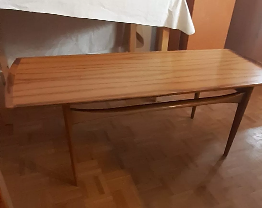 Tavoli: Salontisch Nussbaum echtholz – Usato da Aarburg venduto da zumzeus 1