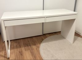 Schreibtisch IKEA Micke Serie