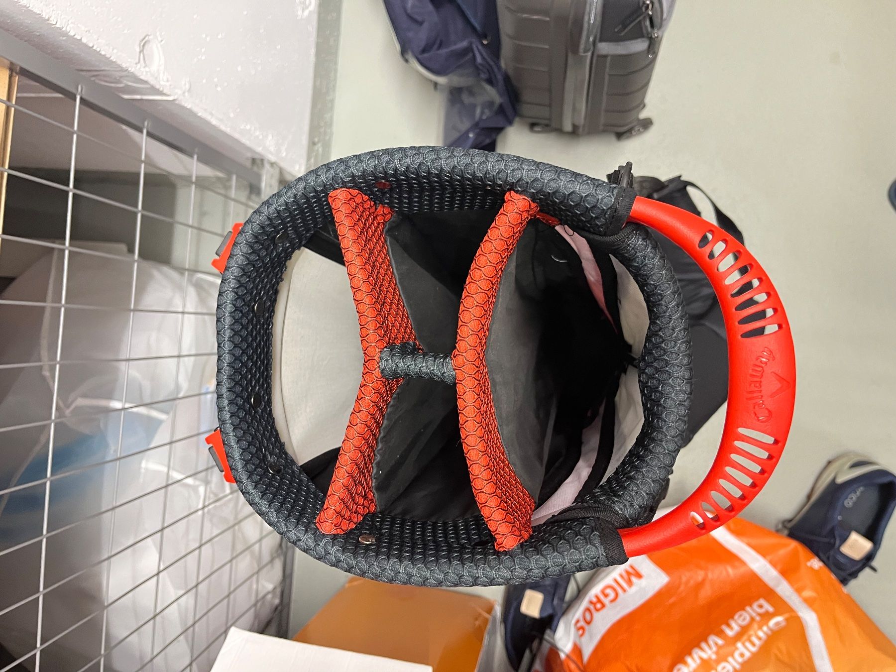 Callaway Sacs: Callaway Hyperlite 3 Golfbag – D'occasion à Frauenfeld par Amari12 3