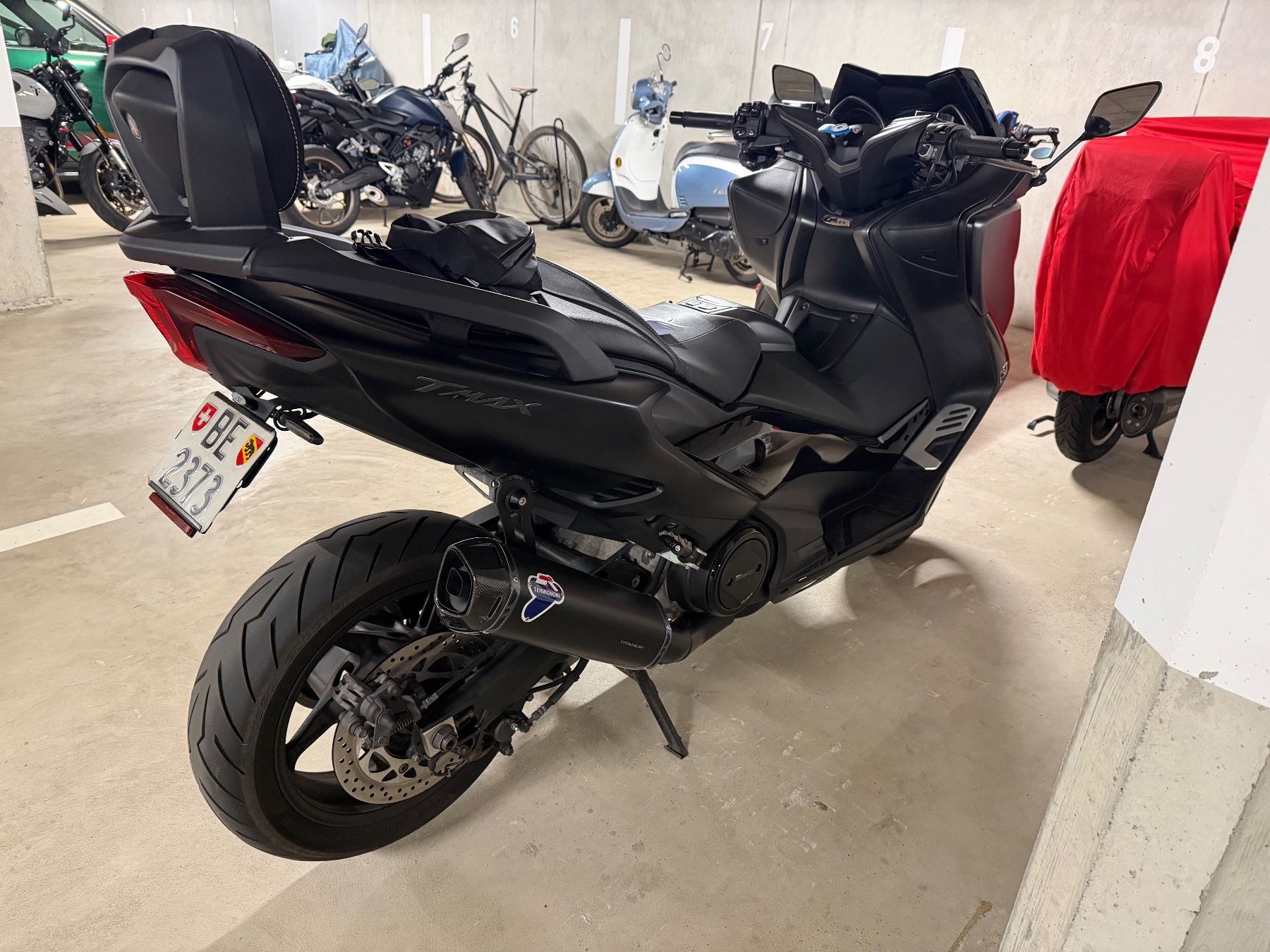 Yamaha Scooters: Yamaha TMAX 560 TechMax all Black – D'occasion à Wichtrach par Juventino1974 5