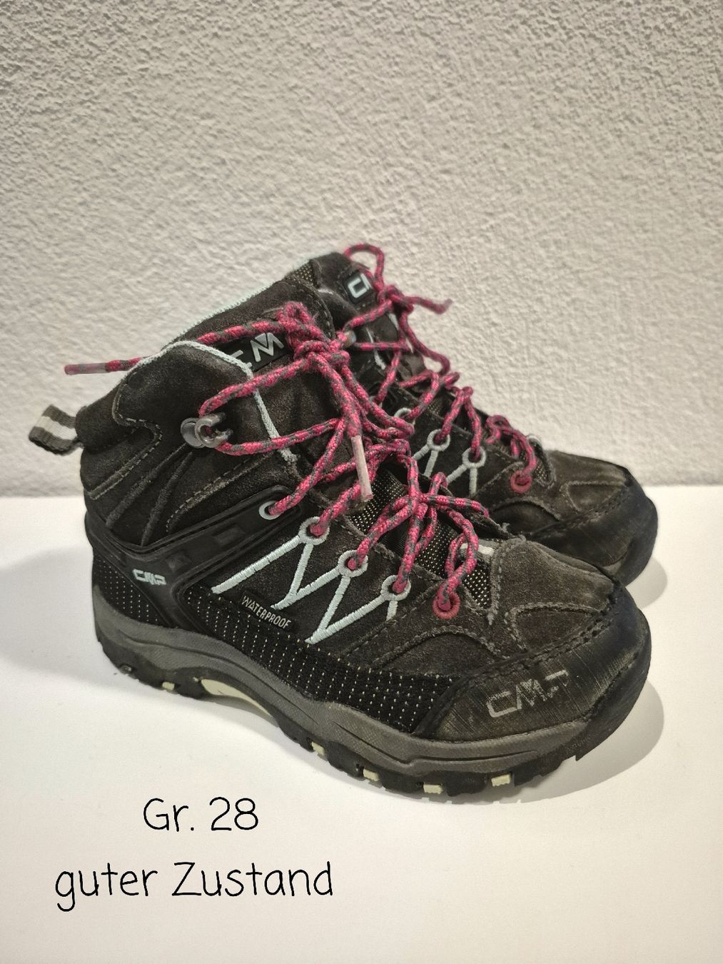 Scarpe per ragazzi: Wanderschuhe, Gr. 28, guter Zustand – Usato da Suhr venduto da Nessie88
