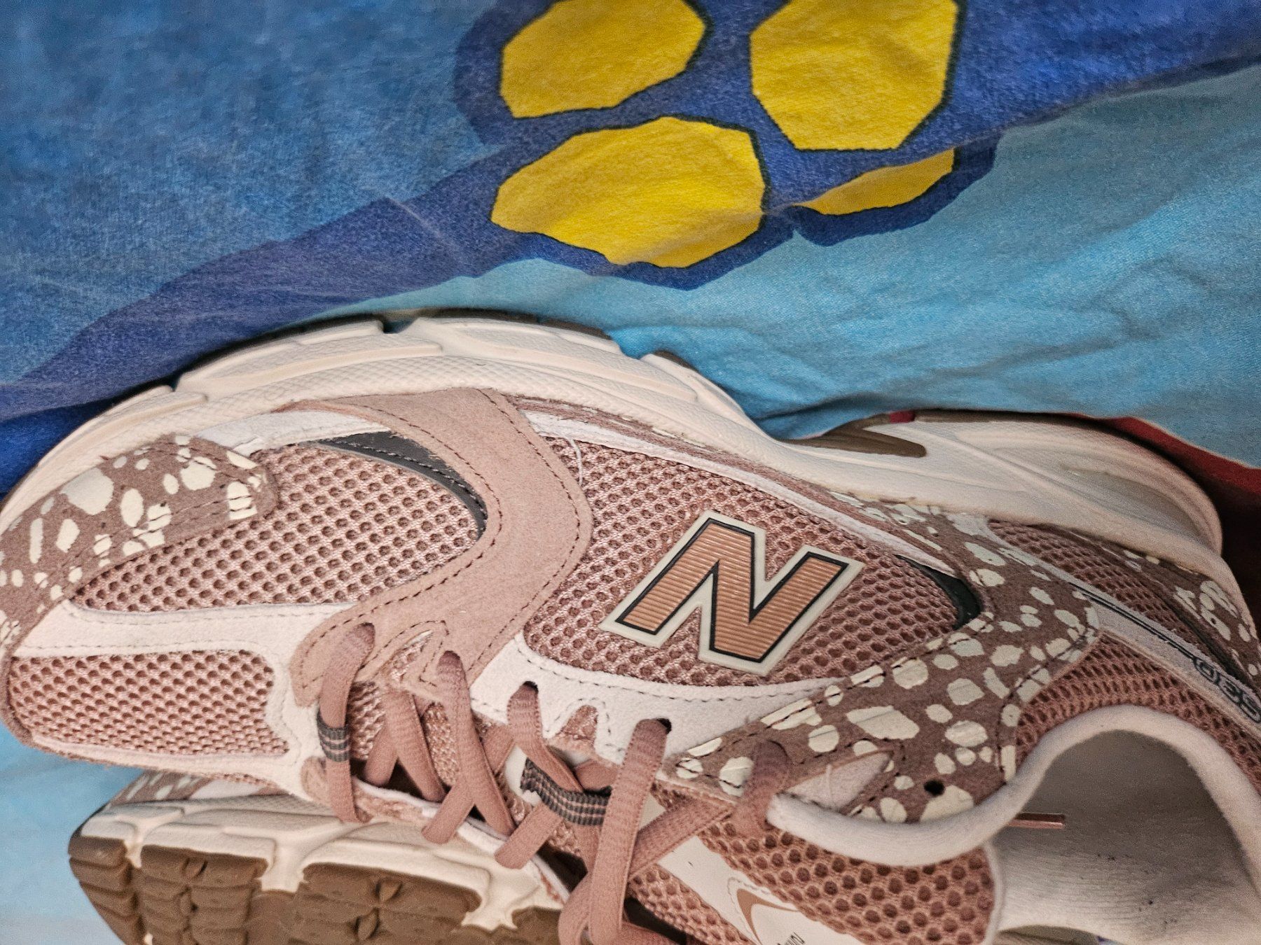 Scarpe da donna: New Balance Sneaker Gr 42 – Usato da Zermatt venduto da ancise 1