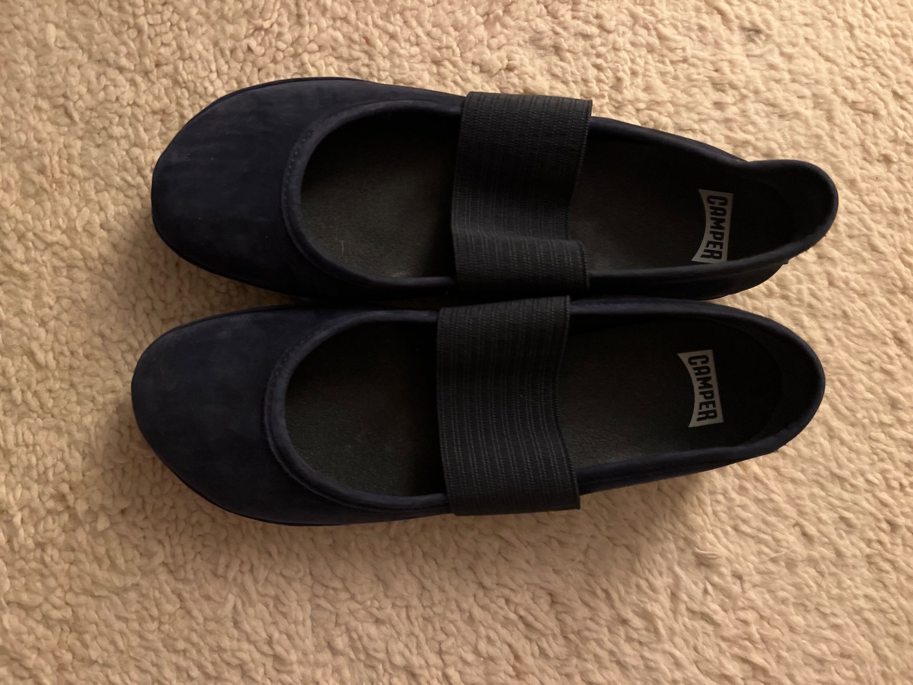 Camper Damenschuhe: Ballerina Camper Right Nina – Gebraucht aus Winterthur von Alp13