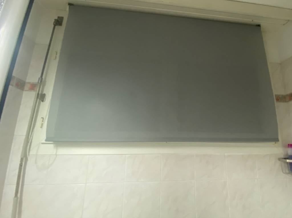 Tende: Tenda rullo – Usato da Pregassona venduto da and_jf7p