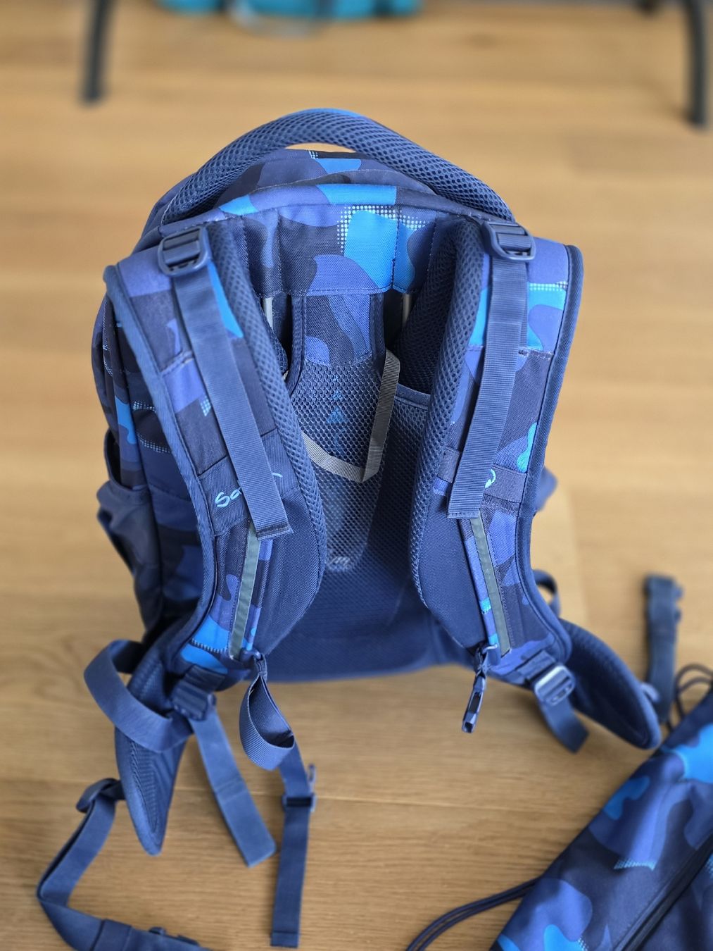 Satch Borse & Zaini: Satch Schul-Rucksack mit Turnsack und Etui – Usato da Oberhasli venduto da Fabilan 5