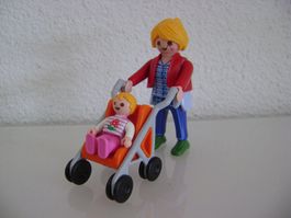 Playmobil - Frau mit Kinderwagen und Kleinkind