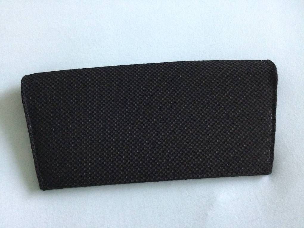 Taschen für Damen: Pochette Armani – Gebraucht aus St-Sulpice VD von cel_byg6 1