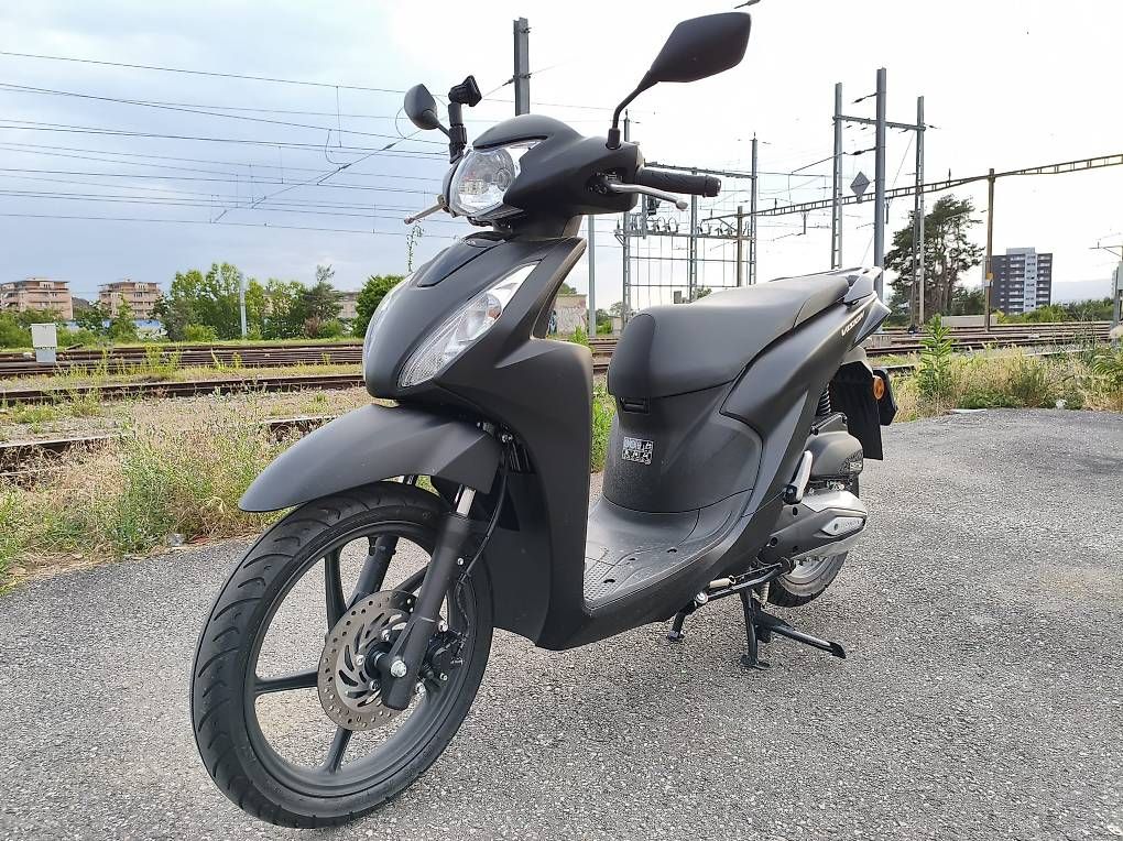 Scooter: Honda Vision NSC 110S comme neuf – Usato da Versoix venduto da mar_xd6y