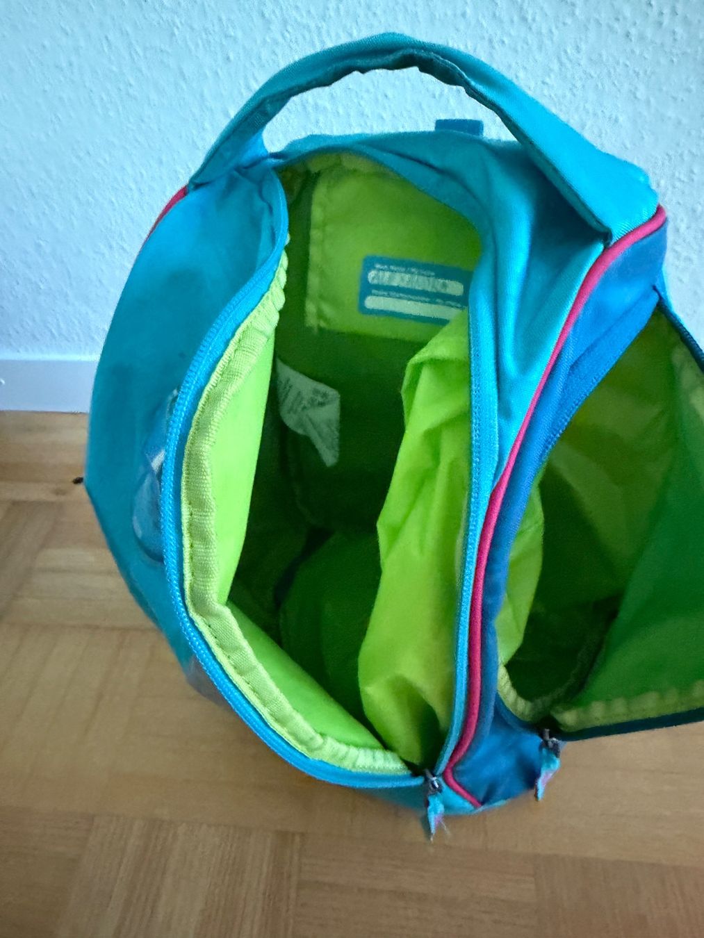 Ergobag Borse & Zaini: Ergobag Schultasche Set mit Sporttasche und Etui – Usato da Münchenstein venduto da Irynka 5
