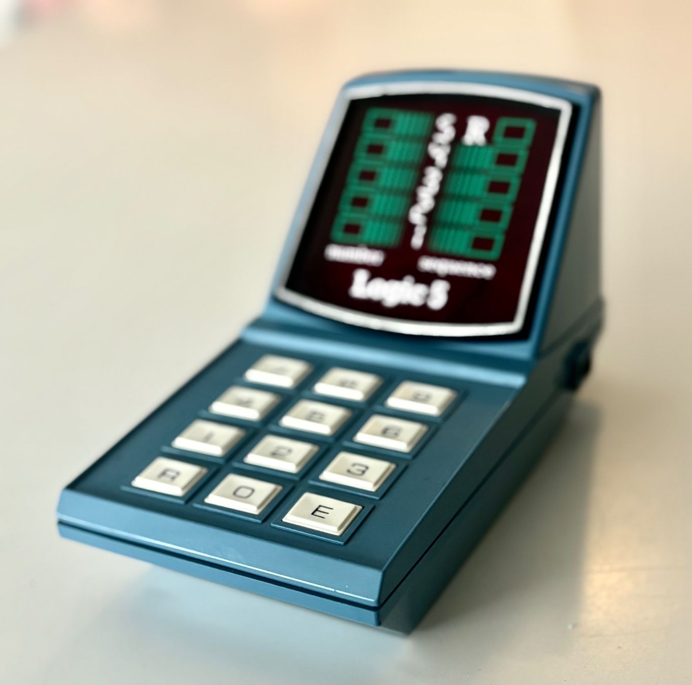 Console: COMPUTER LOGIC 5, HANDHELD, MB, VINTAGE, OVP, KONSOLE – Usato da Dachsen venduto da Sven_Jasper 3