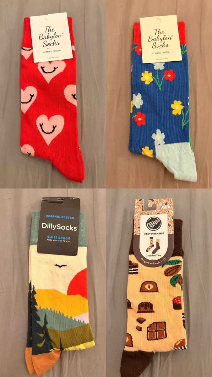 Calze: Socken mit Herz-Muster The Babylon Socks, rot, neu – Nuovo e nell'imballaggio originale da St.Gallen venduto da rslalfs