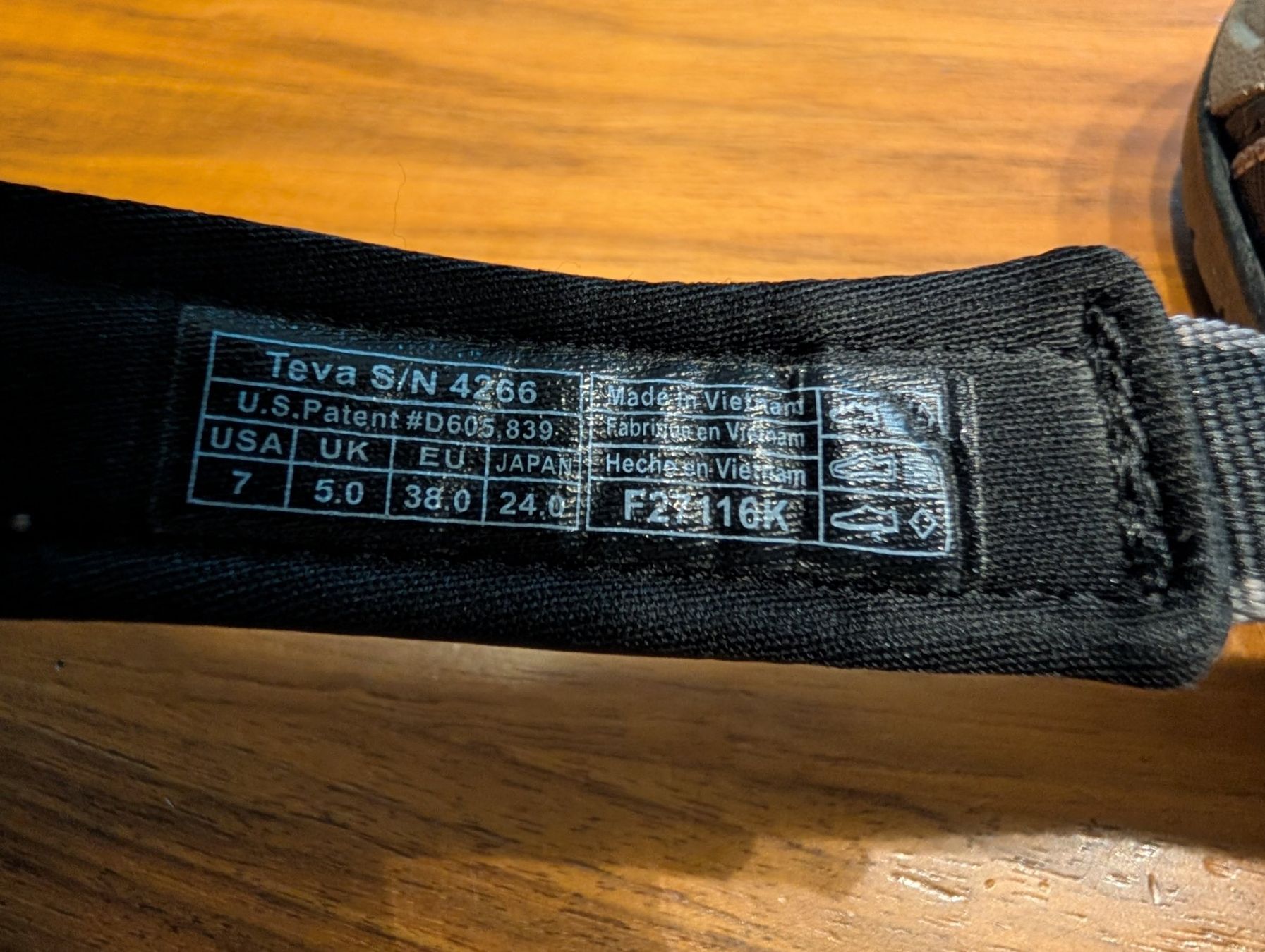 Teva Damenschuhe: Hübsche TEVA Sandalen Gr. 38 – Gebraucht aus Dielsdorf von soki67 5