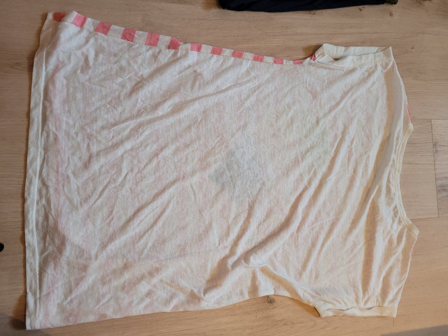 T-Shirts: Umstands-Shirt Grösse S – Gebraucht aus Lupsingen von sta_wgg5 3
