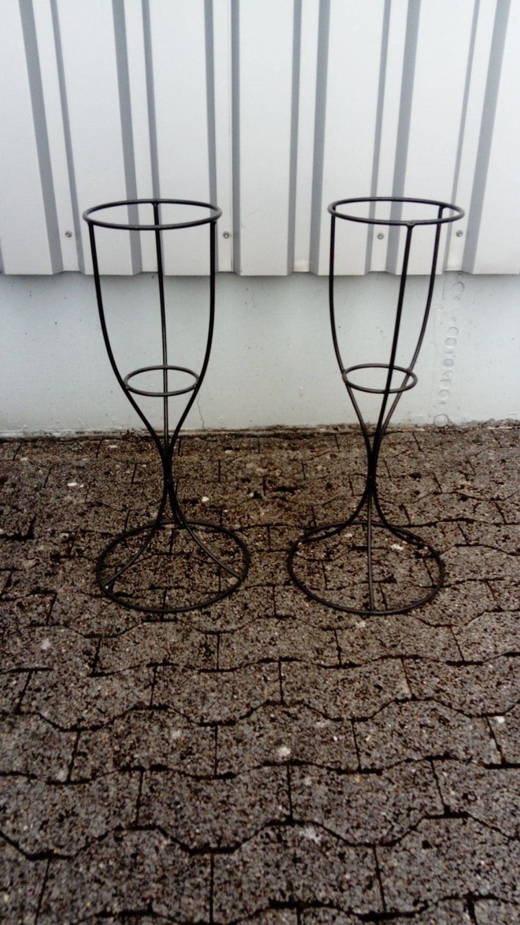 Altro per la casa: Blumenständer 2 Stück – Nuovo (secondo la descrizione) da Grüningen venduto da SaSiSo
