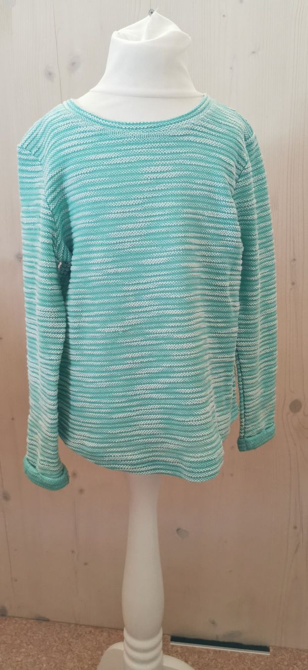 Pullover & Sweatshirts: Mädchen Strickpullover, Grösse 116 – Gebraucht aus Langendorf von Laedi6
