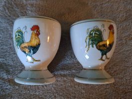 2 ältere Vintage Eierbecher Porzellan mit Hahn Motiv