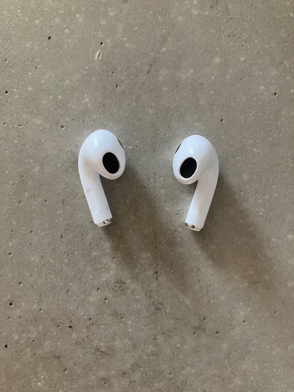 Apple Cuffie: Apple AirPods 3 – Usato da Lausanne venduto da mr.v 4