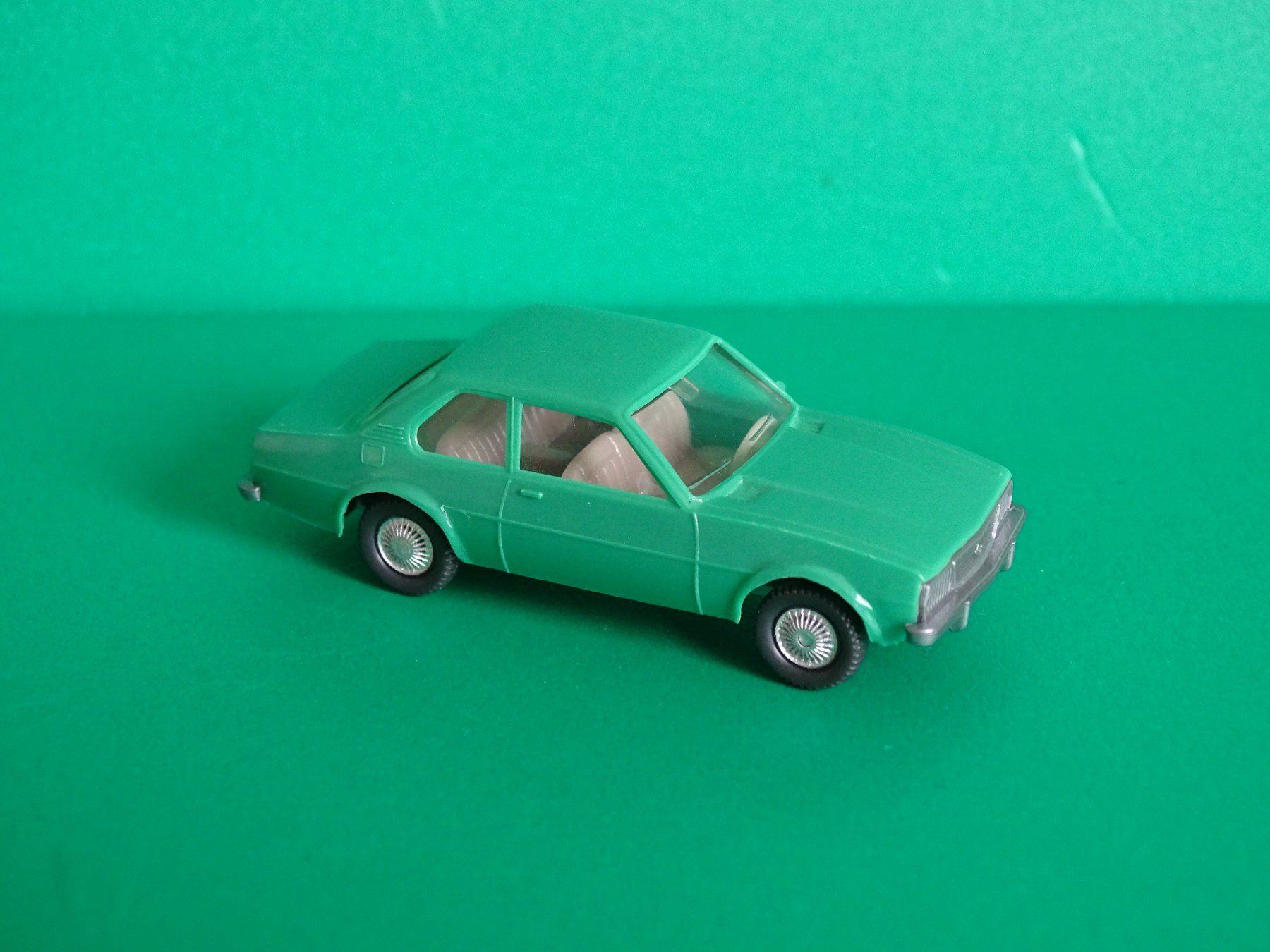 Wiking Modellini d'auto: Opel Ascona von Wiking 1/87 – Usato da Bretzwil venduto da Meex 1