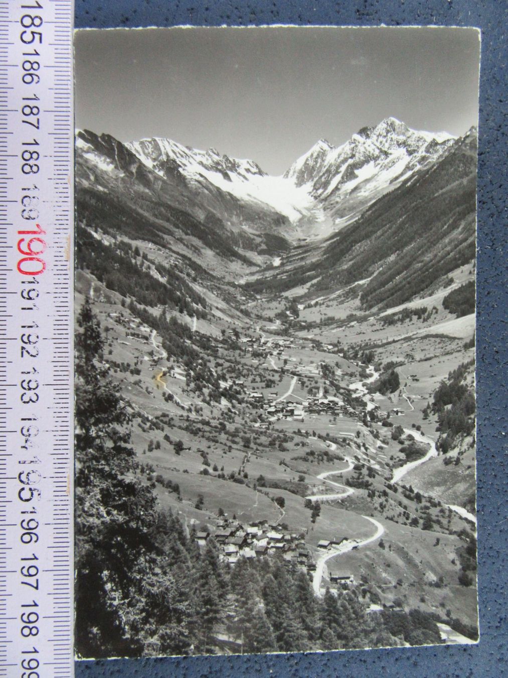Cartoline postali: DAS LÖTSCHENTAL 1965 VS AK KIPPEL FERDEN – Usato da Ettingen venduto da Hausi4711