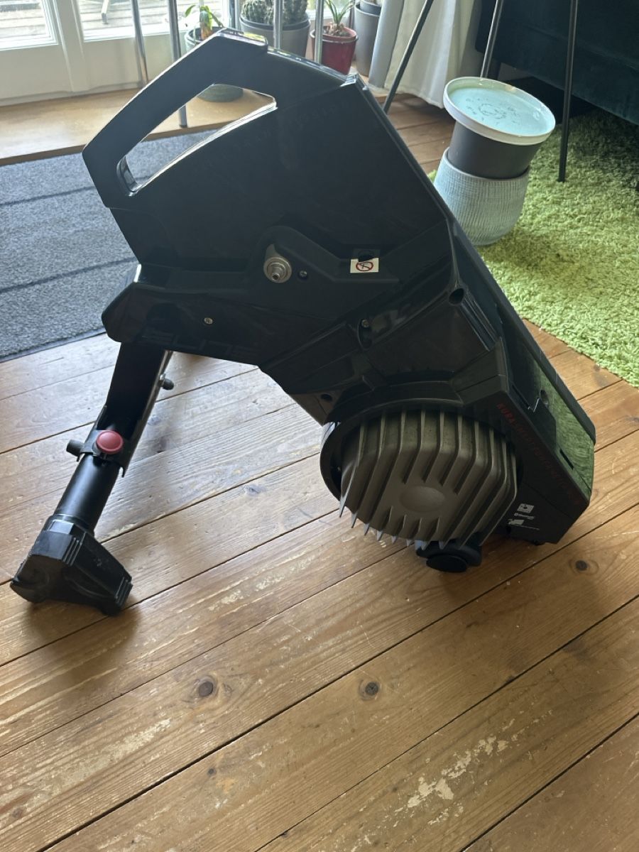 Hometrainer: Elite Rollentrainer – Gebraucht aus Winterthur von Cady-7 2