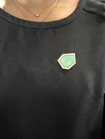Spille & Fermagli: BROSCHE MIT EINEM OPAL, EINGERAHMT IN DIAMANTEN – Usato da Luzern venduto da EdiGem 2