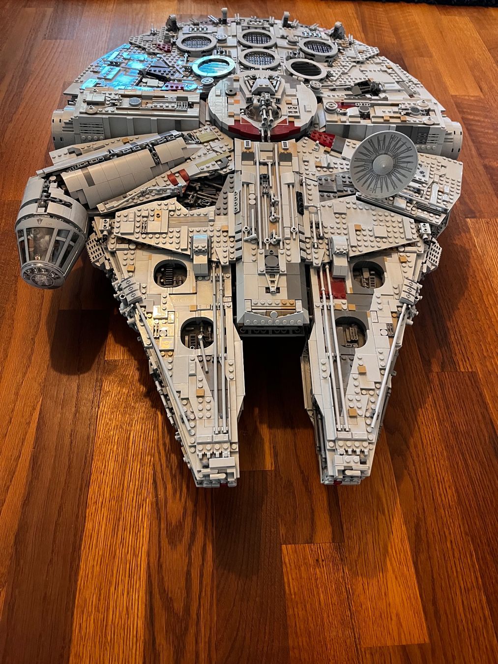 Lego Baukästen: UCS Millenium Falcon 75192 – Gebraucht aus Villnachern von stephang2007 2