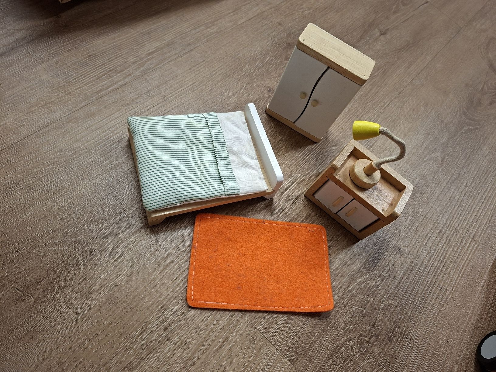 Hape Case e mobili per bambole: Puppenhaus Hape – Usato da Obfelden venduto da xcorinax 4