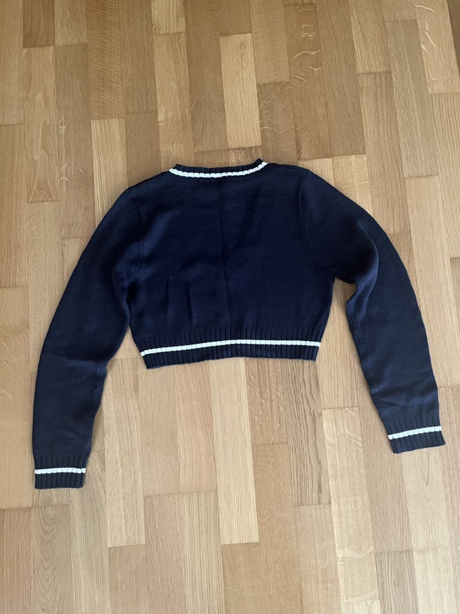 H&M Maglioni & Felpe: 2 Damen Pullover H&M V-Ausschnitt  – Usato da Naters venduto da mar_fp7t 4