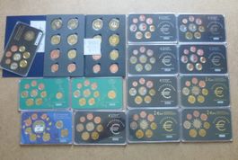 Sammlung von diversen Euro-Münzsätzen - 13 Sätze + 2 Proben