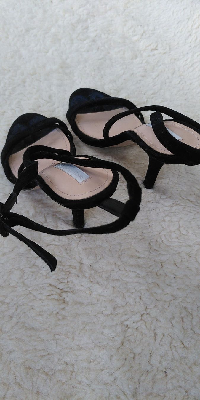 H&M Scarpe da donna: H&M shoes - heels – Nuovo (secondo la descrizione) da Blonay venduto da lch_tl26 1