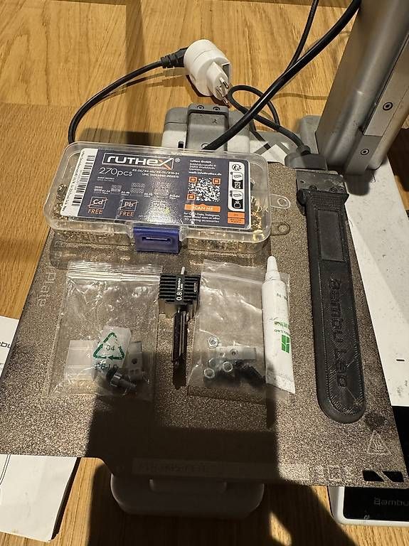 3D Drucker: Bambulab A1 mini mit Zubehör – Gebraucht aus Winterthur von far_l5hm 1