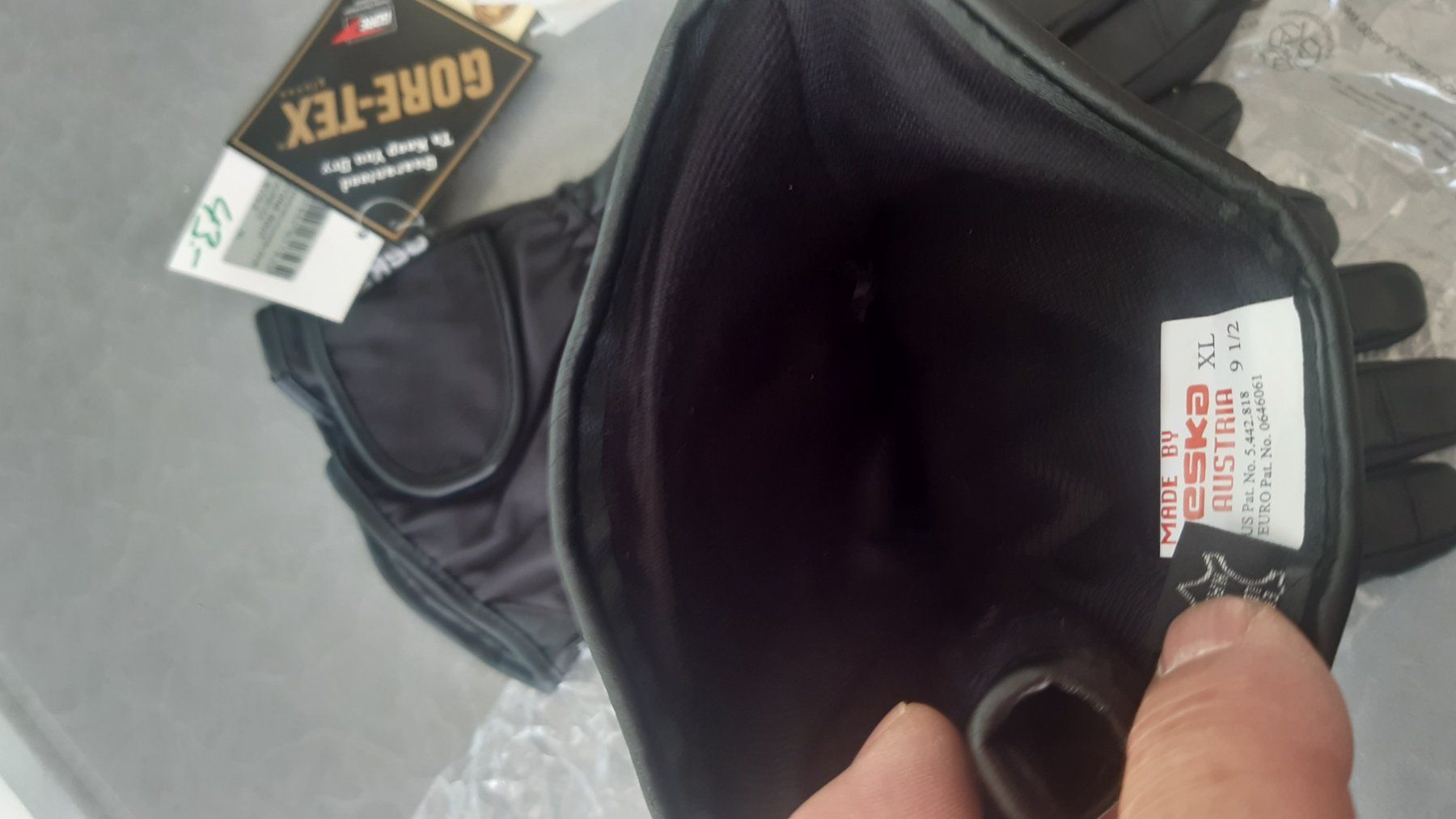 Altri accessori da uomo: NEU/ Daytona/ S /Herren/66% – Nuovo e nell'imballaggio originale da Adlikon b.Regensdf venduto da attila63 5